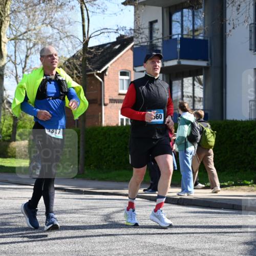 12.04.2026 - 45. Internationalen Wilhelmsburger Insellauf J. Mangold http://msf.ph/oto/9464415 12.04.2026 10:54:50 Ziel 4687, 3818, 4711, 2088, 5660, 5317, 2821, 2855, 4585, 2324, 4636, 5006, 4636, 5006, 5333, 4056, 5334, 4197, 5747, 5773, 5835, 5268, 4500 meine-sportfotos.de