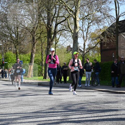 12.04.2026 - 45. Internationalen Wilhelmsburger Insellauf J. Mangold http://msf.ph/oto/9464486 12.04.2026 10:55:02 Ziel 5660, 5317, 2821, 2855, 4585, 2324, 4636, 5006, 5333, 4056, 5334, 4197, 5747, 5773, 5835, 5268, 4500, 4714, 3175, 4298 meine-sportfotos.de