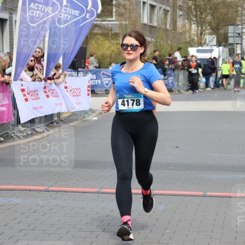 12.04.2026 - 45. Internationalen Wilhelmsburger Insellauf Strokosch-Dieckow http://msf.ph/oto/9464550 12.04.2026 13:14:10 Ziel 4178, 5340 meine-sportfotos.de