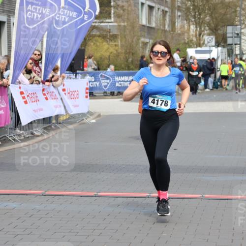 12.04.2026 - 45. Internationalen Wilhelmsburger Insellauf Strokosch-Dieckow http://msf.ph/oto/9464594 12.04.2026 13:14:09 Ziel 4783, 4178 meine-sportfotos.de