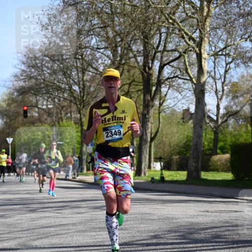 12.04.2026 - 45. Internationalen Wilhelmsburger Insellauf J. Mangold http://msf.ph/oto/9464651 12.04.2026 10:55:42 Ziel 4714, 3175, 4298, 5557, 2349, 3118, 5822, 3488, 2797, 2796, 2797, 2796, 2921, 2808, 3916, 4494, 5047, 4070, 5771, 4549, 4717, 2055 meine-sportfotos.de