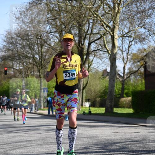 12.04.2026 - 45. Internationalen Wilhelmsburger Insellauf J. Mangold http://msf.ph/oto/9464654 12.04.2026 10:55:42 Ziel 4714, 3175, 4298, 5557, 2349, 3118, 5822, 3488, 2797, 2796, 2797, 2796, 2921, 2808, 3916, 4494, 5047, 4070, 5771, 4549, 4717, 2055 meine-sportfotos.de