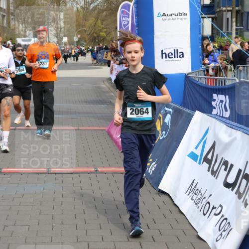 12.04.2026 - 45. Internationalen Wilhelmsburger Insellauf Strokosch-Dieckow http://msf.ph/oto/9464739 12.04.2026 13:13:57 Ziel 2080, 5819, 2064, 4923, 4281, 3984, 3810 meine-sportfotos.de