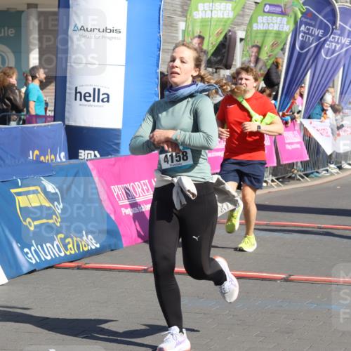 12.04.2026 - 45. Internationalen Wilhelmsburger Insellauf Strokosch-Dieckow http://msf.ph/oto/9464756 12.04.2026 10:56:53 Ziel 4158, 2133, 2754, 4155 meine-sportfotos.de
