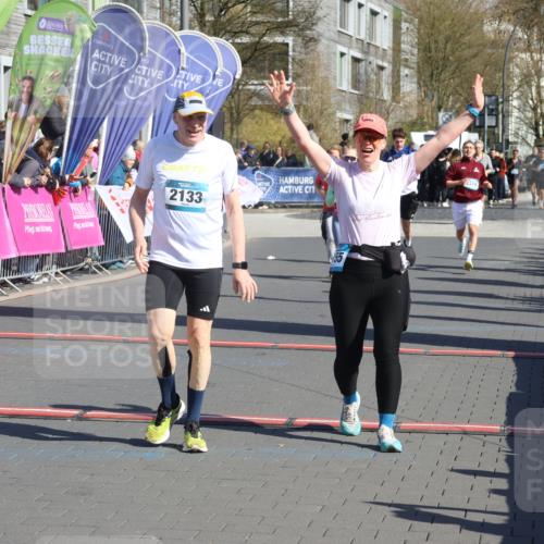 12.04.2026 - 45. Internationalen Wilhelmsburger Insellauf Strokosch-Dieckow http://msf.ph/oto/9464787 12.04.2026 10:56:55 Ziel 4158, 2133, 2754, 4155, 2795, 3917 meine-sportfotos.de