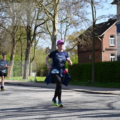 12.04.2026 - 45. Internationalen Wilhelmsburger Insellauf J. Mangold http://msf.ph/oto/9464820 12.04.2026 10:56:14 Ziel 4494, 5047, 4070, 5771, 4549, 4717, 2055, 5512, 2220, 4158, 2133, 2754, 4155, 2133, 2754, 4155, 2795, 3917, 5319, 5352, 2915, 3224, 4654, 3059, 3187, 4448, 2912, 2913 meine-sportfotos.de