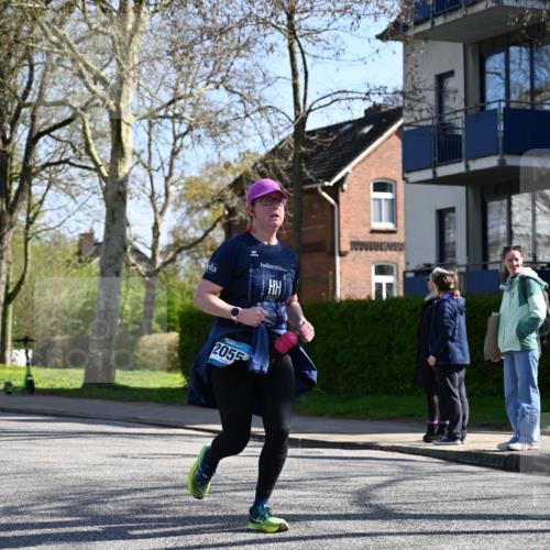 12.04.2026 - 45. Internationalen Wilhelmsburger Insellauf J. Mangold http://msf.ph/oto/9464831 12.04.2026 10:56:14 Ziel 4494, 5047, 4070, 5771, 4549, 4717, 2055, 5512, 2220, 4158, 2133, 2754, 4155, 2133, 2754, 4155, 2795, 3917, 5319, 5352, 2915, 3224, 4654, 3059, 3187, 4448, 2912, 2913 meine-sportfotos.de