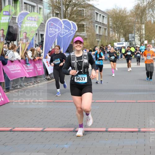 12.04.2026 - 45. Internationalen Wilhelmsburger Insellauf Strokosch-Dieckow http://msf.ph/oto/9464868 12.04.2026 13:13:51 Ziel 5637, 2080, 5819 meine-sportfotos.de