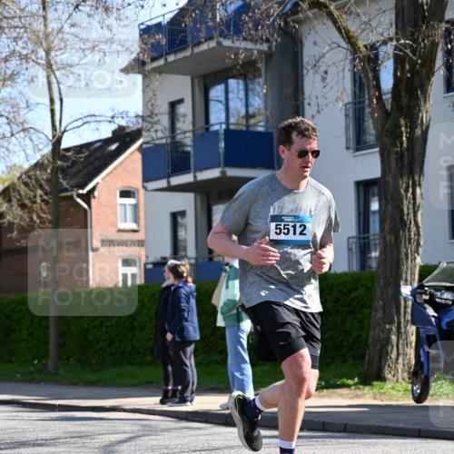 12.04.2026 - 45. Internationalen Wilhelmsburger Insellauf J. Mangold http://msf.ph/oto/9464869 12.04.2026 10:56:18 Ziel 4494, 5047, 4070, 5771, 4549, 4717, 2055, 5512, 2220, 4158, 2133, 2754, 4155, 2795, 2795, 3917, 5319, 5352, 2915, 3224, 4654, 3059, 3187, 4448, 2912, 2913 meine-sportfotos.de