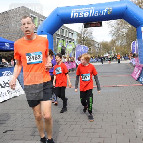 12.04.2026 - 45. Internationalen Wilhelmsburger Insellauf Strokosch-Dieckow http://msf.ph/oto/9464885 12.04.2026 13:13:46 Ziel 5158, 5157, 2462, 4533, 5693, 5637 meine-sportfotos.de