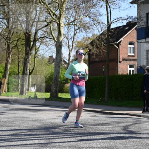 12.04.2026 - 45. Internationalen Wilhelmsburger Insellauf J. Mangold http://msf.ph/oto/9464900 12.04.2026 10:56:23 Ziel 4549, 4717, 2055, 5512, 2220, 4158, 2133, 2754, 4155, 2795, 3917, 5319, 5352, 2915, 3224, 4654, 3059, 3187, 4448, 2912, 2913, 4927, 2791, 2067, 4321, 2744, 5508, 4388 meine-sportfotos.de