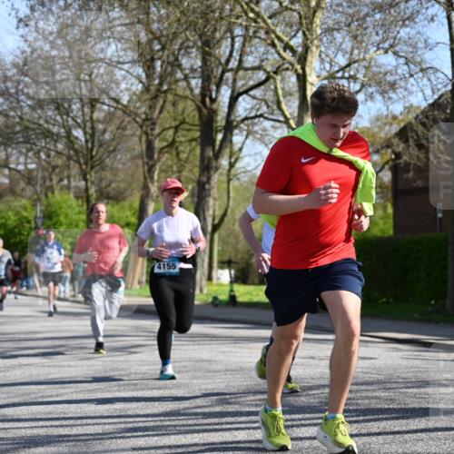 12.04.2026 - 45. Internationalen Wilhelmsburger Insellauf J. Mangold http://msf.ph/oto/9464941 12.04.2026 10:56:28 Ziel 2055, 5512, 2220, 4158, 2133, 2754, 4155, 2795, 3917, 5319, 5352, 2915, 3224, 4654, 3059, 3187, 4448, 2912, 2913, 4927, 2791, 2067, 4321, 2744, 5508, 4388, 2579, 2458, 5845, 5844 meine-sportfotos.de