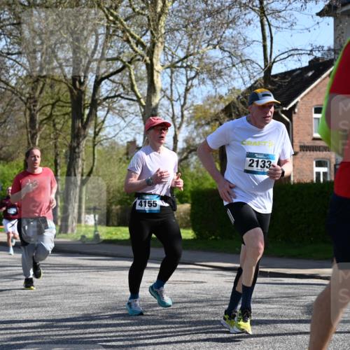 12.04.2026 - 45. Internationalen Wilhelmsburger Insellauf J. Mangold http://msf.ph/oto/9464961 12.04.2026 10:56:29 Ziel 2055, 5512, 2220, 4158, 2133, 2754, 4155, 2795, 3917, 5319, 5352, 2915, 3224, 4654, 3059, 3187, 4448, 2912, 2913, 4927, 2791, 2067, 4321, 2744, 5508, 4388, 2579, 2458, 5845, 5844 meine-sportfotos.de