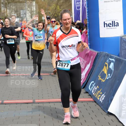 12.04.2026 - 45. Internationalen Wilhelmsburger Insellauf Strokosch-Dieckow http://msf.ph/oto/9465100 12.04.2026 13:13:32 Ziel 4643, 2877, 5265, 5266, 4648, 2026, 5457, 4320, 4249, 3033, 2470, 4364 meine-sportfotos.de