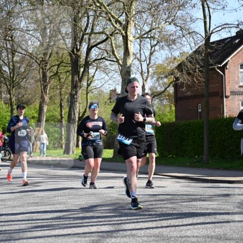 12.04.2026 - 45. Internationalen Wilhelmsburger Insellauf J. Mangold http://msf.ph/oto/9465145 12.04.2026 10:56:54 Ziel 3059, 3187, 4448, 2912, 2913, 4927, 2791, 2067, 4321, 2744, 5508, 4388, 2579, 2458, 5845, 5844, 5701, 4368 meine-sportfotos.de
