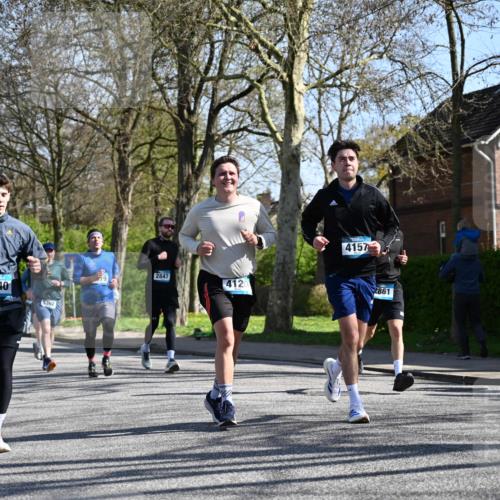 12.04.2026 - 45. Internationalen Wilhelmsburger Insellauf J. Mangold http://msf.ph/oto/9465337 12.04.2026 10:57:44 Ziel 2441, 5243, 3798, 2861, 3340, 2847, 4339, 3179, 3753, 4947, 3754, 5362, 4157, 2164, 4120, 2283, 2228, 4396, 3997, 2818, 3257, 2499, 2194, 2900, 3260, 3568, 4352, 4215, 4394, 3665 meine-sportfotos.de