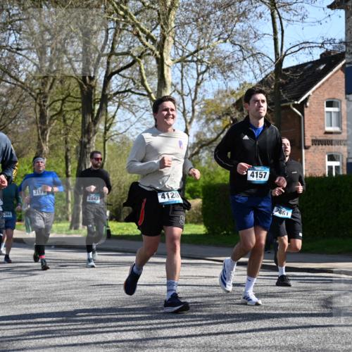 12.04.2026 - 45. Internationalen Wilhelmsburger Insellauf J. Mangold http://msf.ph/oto/9465348 12.04.2026 10:57:45 Ziel 2441, 5243, 3798, 2861, 3340, 2847, 4339, 3179, 3753, 4947, 3754, 5362, 4157, 2164, 4120, 2283, 2228, 4396, 4396, 3997, 2818, 3257, 2499, 2499, 2194, 2900, 3260, 3568, 4352, 4215, 4394, 3665 meine-sportfotos.de