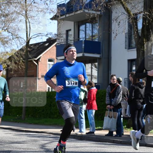 12.04.2026 - 45. Internationalen Wilhelmsburger Insellauf J. Mangold http://msf.ph/oto/9465389 12.04.2026 10:57:48 Ziel 3798, 2861, 3340, 2847, 4339, 3179, 3753, 4947, 3754, 5362, 4157, 2164, 4120, 2283, 2228, 4396, 3997, 2818, 3257, 2499, 2194, 2900, 2900, 3260, 3568, 4352, 4215, 4394, 3665 meine-sportfotos.de