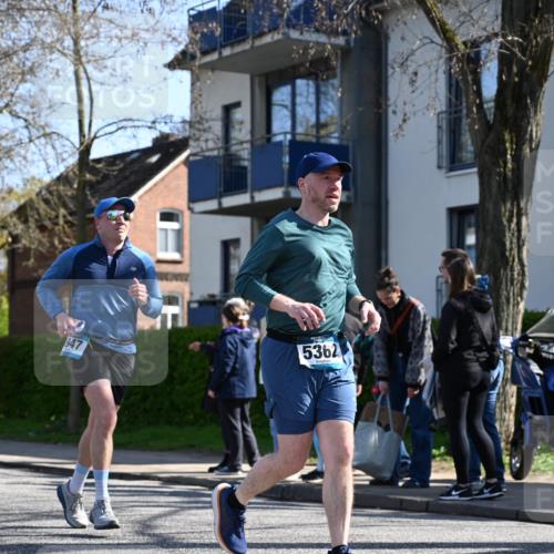 12.04.2026 - 45. Internationalen Wilhelmsburger Insellauf J. Mangold http://msf.ph/oto/9465409 12.04.2026 10:57:50 Ziel 3798, 2861, 3340, 2847, 4339, 3179, 3753, 4947, 3754, 5362, 4157, 2164, 4120, 2283, 2228, 4396, 3997, 2818, 3257, 2499, 2194, 2900, 3260, 3568, 4352, 4215, 4394, 3665 meine-sportfotos.de