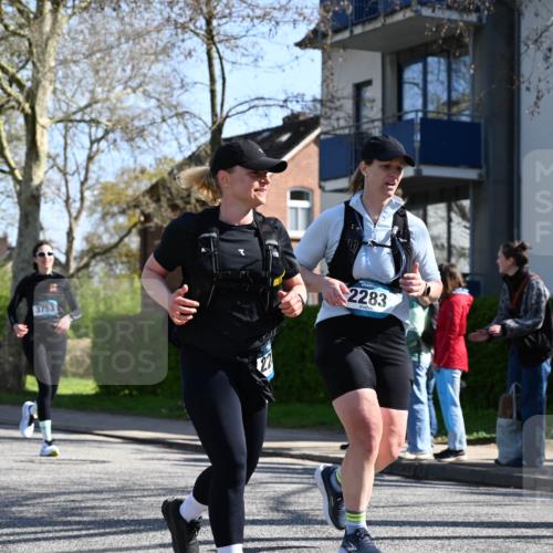 12.04.2026 - 45. Internationalen Wilhelmsburger Insellauf J. Mangold http://msf.ph/oto/9465430 12.04.2026 10:57:51 Ziel 2861, 3340, 2847, 4339, 3179, 3753, 4947, 3754, 5362, 4157, 2164, 4120, 2283, 2228, 4396, 3997, 2818, 3257, 2499, 2194, 2900, 3260, 3568, 3568, 4352, 4215, 4394, 3665, 3968 meine-sportfotos.de