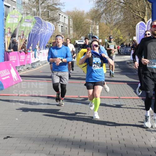 12.04.2026 - 45. Internationalen Wilhelmsburger Insellauf Strokosch-Dieckow http://msf.ph/oto/9465476 12.04.2026 10:58:19 Ziel 3340, 2847, 4339, 3179, 3753, 4947, 3754, 5362, 4157, 2164, 4120, 2283, 2228 meine-sportfotos.de