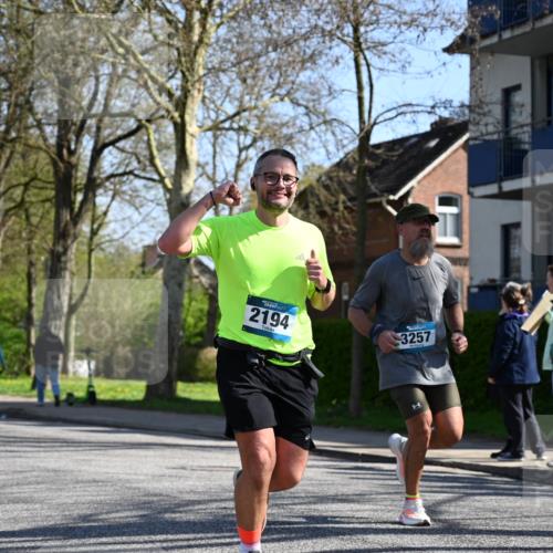 12.04.2026 - 45. Internationalen Wilhelmsburger Insellauf J. Mangold http://msf.ph/oto/9465524 12.04.2026 10:58:06 Ziel 3754, 5362, 4157, 2164, 4120, 2283, 2228, 4396, 3997, 2818, 3257, 2499, 2194, 2900, 3260, 3568, 4352, 4215, 4394, 4394, 3665, 3968, 4577, 5703, 3142, 5468, 5703, 3142, 5468, 3140, 4071, 2553 meine-sportfotos.de