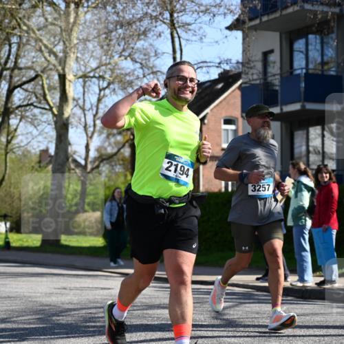12.04.2026 - 45. Internationalen Wilhelmsburger Insellauf J. Mangold http://msf.ph/oto/9465530 12.04.2026 10:58:06 Ziel 3754, 5362, 4157, 2164, 4120, 2283, 2228, 4396, 3997, 2818, 3257, 2499, 2194, 2900, 3260, 3568, 4352, 4215, 4394, 4394, 3665, 3968, 4577, 5703, 3142, 5468, 5703, 3142, 5468, 3140, 4071, 2553 meine-sportfotos.de
