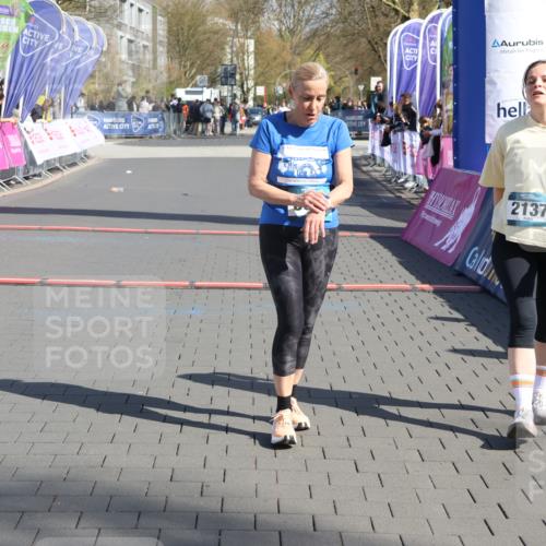12.04.2026 - 45. Internationalen Wilhelmsburger Insellauf Strokosch-Dieckow http://msf.ph/oto/9465585 12.04.2026 11:15:46 Ziel 3607 meine-sportfotos.de