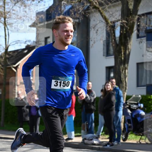 12.04.2026 - 45. Internationalen Wilhelmsburger Insellauf J. Mangold http://msf.ph/oto/9465743 12.04.2026 10:58:54 Ziel 2989, 3825, 5615, 3150, 2269, 5366, 5366, 3044, 3045, 3582, 4896, 2308, 5419, 2931, 2930, 4004 meine-sportfotos.de