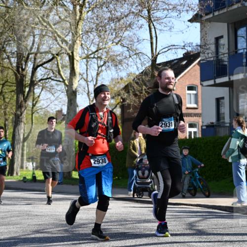 12.04.2026 - 45. Internationalen Wilhelmsburger Insellauf J. Mangold http://msf.ph/oto/9465886 12.04.2026 10:59:25 Ziel 4896, 2308, 5419, 2931, 2930, 4004, 2858, 5699, 5698, 4101, 2529, 3194, 3367, 3367, 3468, 2665, 2988, 4289, 3723, 3797, 3727 meine-sportfotos.de