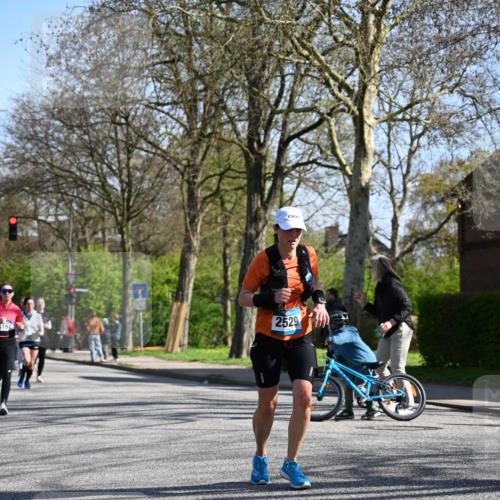 12.04.2026 - 45. Internationalen Wilhelmsburger Insellauf J. Mangold http://msf.ph/oto/9465961 12.04.2026 10:59:38 Ziel 5419, 2931, 2930, 4004, 2858, 5699, 5698, 4101, 2529, 3194, 3367, 3468, 2665, 2988, 4289, 3723, 3797, 3727, 2166, 2977, 4107, 4152 meine-sportfotos.de