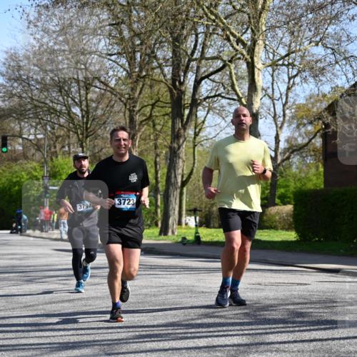 12.04.2026 - 45. Internationalen Wilhelmsburger Insellauf J. Mangold http://msf.ph/oto/9466053 12.04.2026 10:59:50 Ziel 4101, 2529, 3194, 3367, 3468, 2665, 2988, 4289, 3723, 3797, 3727, 2166, 2977, 4107, 4152, 4152, 2646, 4991, 4993, 3953 meine-sportfotos.de
