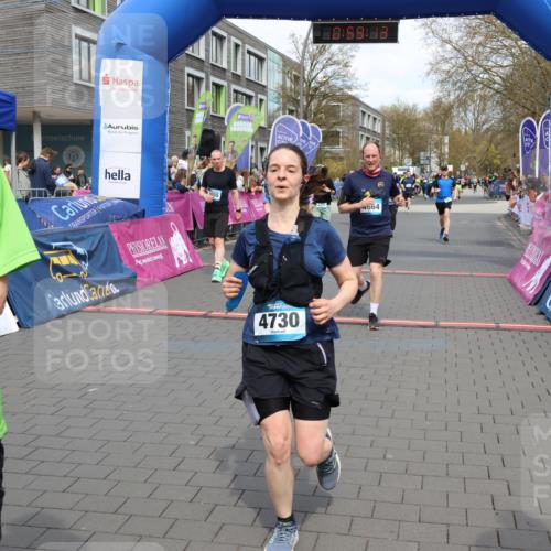 12.04.2026 - 45. Internationalen Wilhelmsburger Insellauf Strokosch-Dieckow http://msf.ph/oto/9466103 12.04.2026 13:12:13 Ziel 4730, 3969, 3055, 4664, 2396, 3079, 3138 meine-sportfotos.de