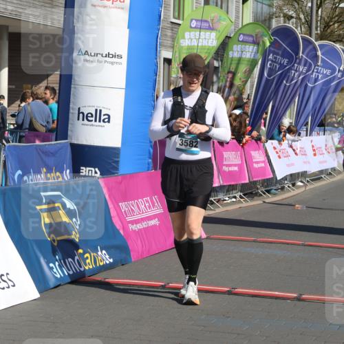 12.04.2026 - 45. Internationalen Wilhelmsburger Insellauf Strokosch-Dieckow http://msf.ph/oto/9466122 12.04.2026 10:59:38 Ziel 5366, 3044, 3045, 3582, 4896 meine-sportfotos.de