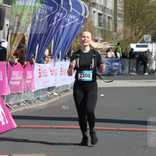 12.04.2026 - 45. Internationalen Wilhelmsburger Insellauf Strokosch-Dieckow http://msf.ph/oto/9466183 12.04.2026 10:59:47 Ziel 2308 meine-sportfotos.de
