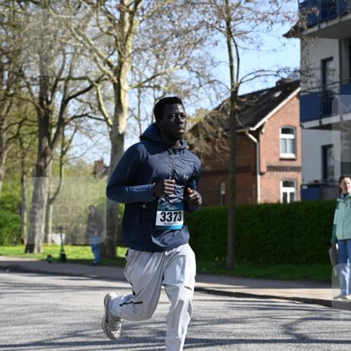 12.04.2026 - 45. Internationalen Wilhelmsburger Insellauf J. Mangold http://msf.ph/oto/9466242 12.04.2026 11:00:28 Ziel 2646, 4991, 4993, 3953, 3373, 4632, 2389, 3725, 5581, 3463 meine-sportfotos.de