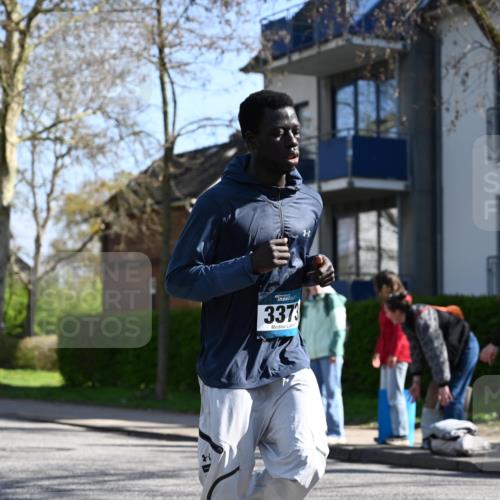 12.04.2026 - 45. Internationalen Wilhelmsburger Insellauf J. Mangold http://msf.ph/oto/9466253 12.04.2026 11:00:28 Ziel 2646, 4991, 4993, 3953, 3373, 4632, 2389, 3725, 5581, 3463 meine-sportfotos.de