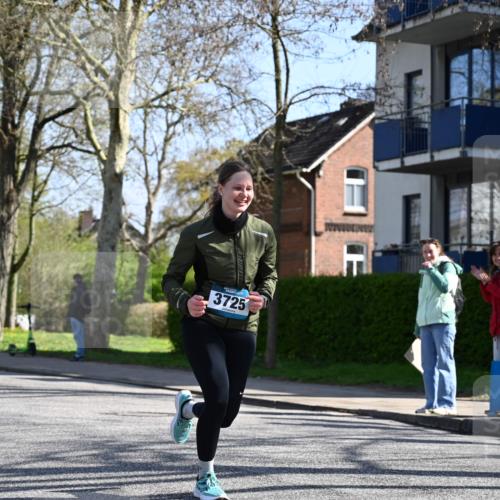 12.04.2026 - 45. Internationalen Wilhelmsburger Insellauf J. Mangold http://msf.ph/oto/9466301 12.04.2026 11:00:36 Ziel 3953, 3373, 4632, 2389, 3725, 5581, 3463, 2229, 3660, 2880 meine-sportfotos.de