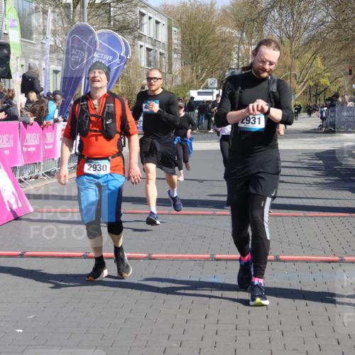 12.04.2026 - 45. Internationalen Wilhelmsburger Insellauf Strokosch-Dieckow http://msf.ph/oto/9466303 12.04.2026 10:59:58 Ziel 5419, 2931, 2930, 4004, 2858, 5699, 5698 meine-sportfotos.de