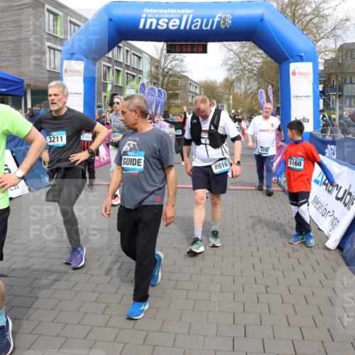 12.04.2026 - 45. Internationalen Wilhelmsburger Insellauf Strokosch-Dieckow http://msf.ph/oto/9466422 12.04.2026 13:11:28 Ziel 5584, 4770, 5246, 2926, 2927, 5195, 4692, 5417, 5199, 2889, 2714 meine-sportfotos.de