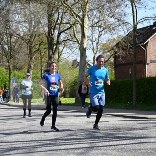 12.04.2026 - 45. Internationalen Wilhelmsburger Insellauf J. Mangold http://msf.ph/oto/9466512 12.04.2026 11:02:18 Ziel 4759, 4630, 4069, 2985, 3505, 3009, 2962, 2919, 2418, 2398, 4595, 4597, 4825, 2122, 3878, 2016, 3052, 4513, 2168, 3910 meine-sportfotos.de