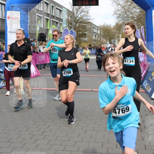 12.04.2026 - 45. Internationalen Wilhelmsburger Insellauf Strokosch-Dieckow http://msf.ph/oto/9466517 12.04.2026 13:11:18 Ziel 4769, 4798, 4134, 4799, 5681, 2897, 3462, 5160, 5768, 3243, 4916 meine-sportfotos.de