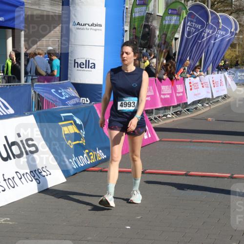 12.04.2026 - 45. Internationalen Wilhelmsburger Insellauf Strokosch-Dieckow http://msf.ph/oto/9466761 12.04.2026 11:00:49 Ziel 2646, 4991, 4993, 3953 meine-sportfotos.de
