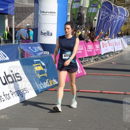 12.04.2026 - 45. Internationalen Wilhelmsburger Insellauf Strokosch-Dieckow http://msf.ph/oto/9466764 12.04.2026 11:00:49 Ziel 2646, 4991, 4993, 3953 meine-sportfotos.de