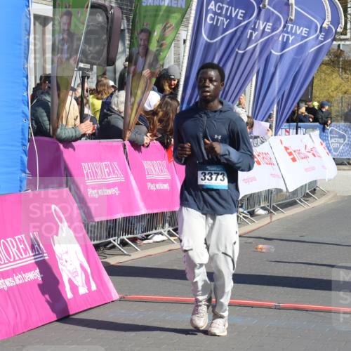 12.04.2026 - 45. Internationalen Wilhelmsburger Insellauf Strokosch-Dieckow http://msf.ph/oto/9466812 12.04.2026 11:00:59 Ziel 3373, 4632, 2389 meine-sportfotos.de