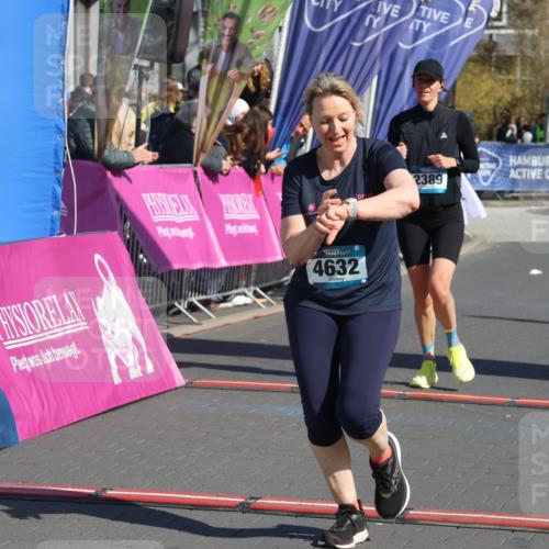 12.04.2026 - 45. Internationalen Wilhelmsburger Insellauf Strokosch-Dieckow http://msf.ph/oto/9466867 12.04.2026 11:01:02 Ziel 3373, 4632, 2389, 3725 meine-sportfotos.de