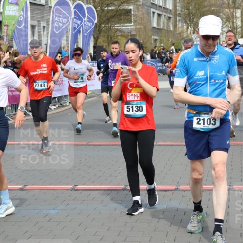 12.04.2026 - 45. Internationalen Wilhelmsburger Insellauf Strokosch-Dieckow http://msf.ph/oto/9466890 12.04.2026 13:10:36 Ziel 5130, 3004, 2103, 5089, 2001, 4116, 2743, 3673, 4961, 3919, 3793, 3549, 5646, 5287 meine-sportfotos.de