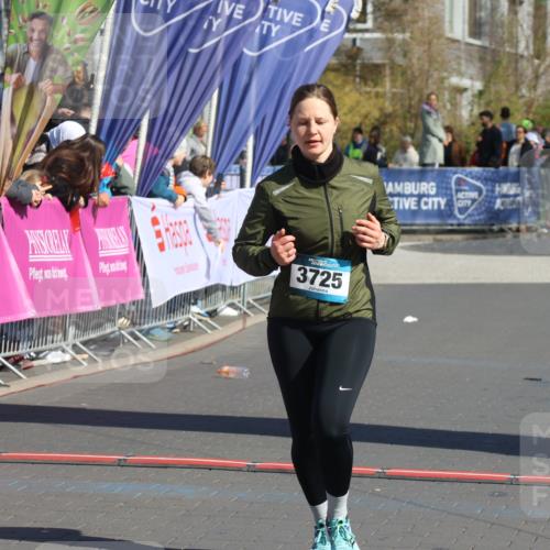 12.04.2026 - 45. Internationalen Wilhelmsburger Insellauf Strokosch-Dieckow http://msf.ph/oto/9466905 12.04.2026 11:01:06 Ziel 2389, 3725 meine-sportfotos.de