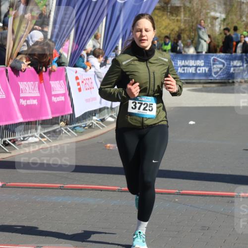12.04.2026 - 45. Internationalen Wilhelmsburger Insellauf Strokosch-Dieckow http://msf.ph/oto/9466922 12.04.2026 11:01:06 Ziel 2389, 3725 meine-sportfotos.de
