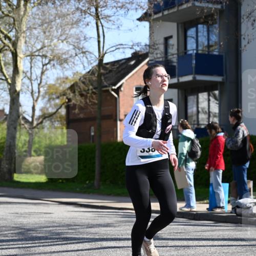 12.04.2026 - 45. Internationalen Wilhelmsburger Insellauf J. Mangold http://msf.ph/oto/9466929 12.04.2026 11:03:10 Ziel 3700, 3716, 3223, 4246, 4382, 5816, 3384, 2950, 5460, 4141, 2422, 4732, 4732, 2914, 5842 meine-sportfotos.de
